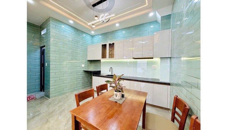 Bán Nhà Siêu Đẹp Lê Đức Thọ, thiết kế Resort 2PN Chỉ Nhỉnh 4 Tỉ